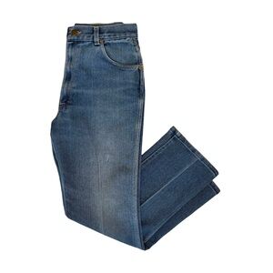 Vintage | Curve Hugging Straight Leg Jeans